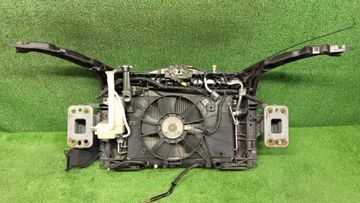 РАМКА РАДИАТОРА НА MAZDA DEMIO DY3W ZJ-VE