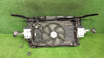 РАМКА РАДИАТОРА НА AUDI A3 8V1 CXS