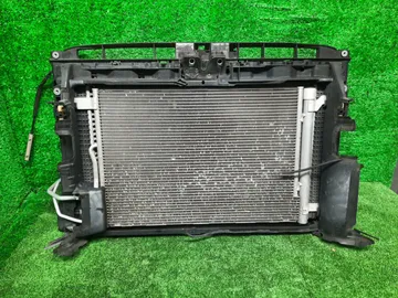 РАМКА РАДИАТОРА НА VOLKSWAGEN GOLF 5G1 CHH