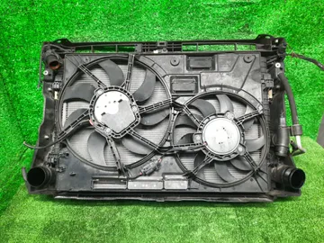 РАМКА РАДИАТОРА НА VOLKSWAGEN GOLF 5G1 CHH