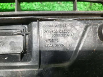 РАМКА РАДИАТОРА НА VOLKSWAGEN GOLF 5G1 CHH