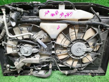 РАМКА РАДИАТОРА НА MAZDA ATENZA GYEW LF-VE