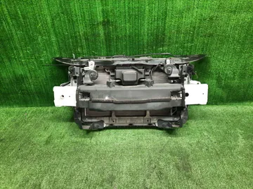 РАМКА РАДИАТОРА НА MAZDA AXELA BM6FJ Z6