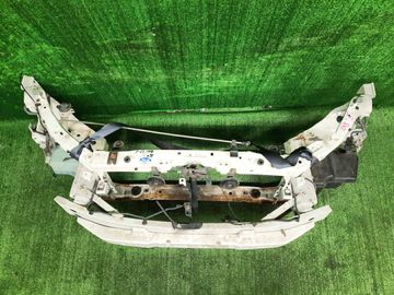 РАМКА РАДИАТОРА НА TOYOTA COROLLA FIELDER ZRE144G 2ZR-FAE