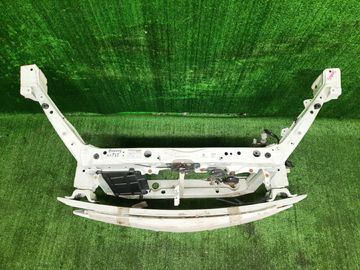 РАМКА РАДИАТОРА НА TOYOTA IST NCP65 1NZ-FE