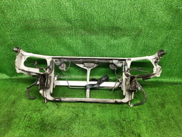 РАМКА РАДИАТОРА НА TOYOTA MARK II JZX90 1JZ-GE