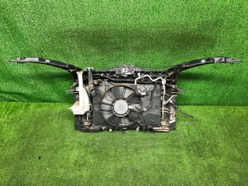 РАМКА РАДИАТОРА НА MAZDA DEMIO DY3W ZJ-VE