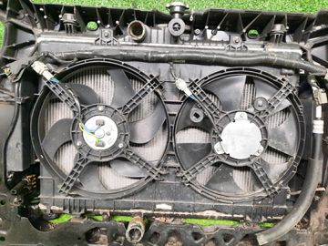 РАМКА РАДИАТОРА НА RENAULT KOLEOS HY0