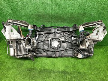 РАМКА РАДИАТОРА НА BENTLEY FLYING SPUR 3W2 BWRA