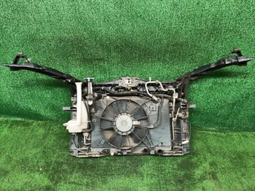 РАМКА РАДИАТОРА НА MAZDA VERISA DC5W ZY-VE