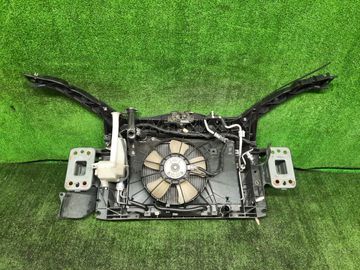 РАМКА РАДИАТОРА НА MAZDA DEMIO DY3W ZJ-VE