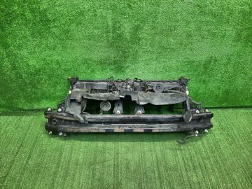 РАМКА РАДИАТОРА НА TOYOTA VITZ NSP135 1NR-FE