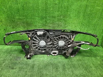 РАМКА РАДИАТОРА НА AUDI A4 8E BWE