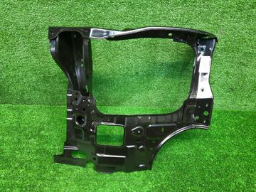 РАМКА РАДИАТОРА НА TOYOTA HILUX GUN125