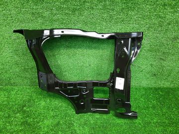 РАМКА РАДИАТОРА НА TOYOTA HILUX GUN125