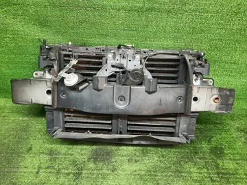 РАМКА РАДИАТОРА НА MAZDA CX-30 DM8P S8-DPTS
