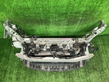 РАМКА РАДИАТОРА НА TOYOTA SAI AZK10 2AZ-FXE