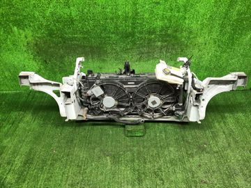 РАМКА РАДИАТОРА НА NISSAN LEAF ZE1 EM57