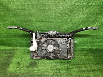 РАМКА РАДИАТОРА НА MAZDA DEMIO DY3W ZJ-VE