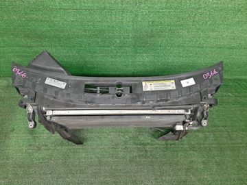 РАМКА РАДИАТОРА НА AUDI A6 4F2 CAJ