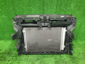 РАМКА РАДИАТОРА НА VOLKSWAGEN TOURAN 1T2