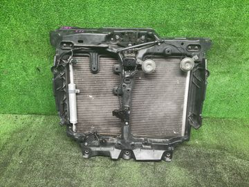 РАМКА РАДИАТОРА НА NISSAN ELGRAND E51 VQ35DE