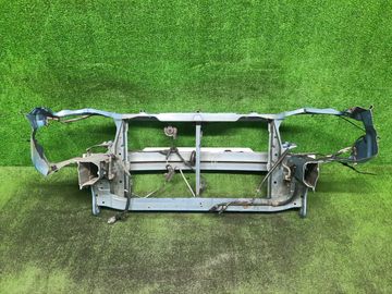 РАМКА РАДИАТОРА НА TOYOTA RUNX NZE121 1NZ-FE