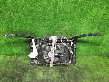 РАМКА РАДИАТОРА НА MAZDA DEMIO DY3W ZJ-VE