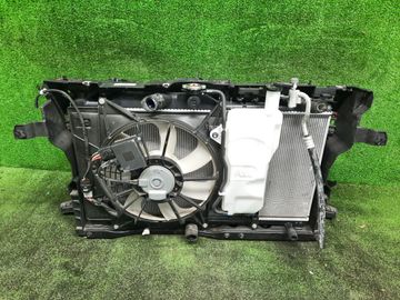 РАМКА РАДИАТОРА НА MAZDA DEMIO DJ5FS S5-DPTS