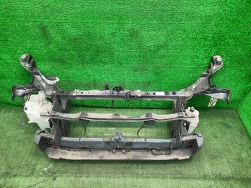 РАМКА РАДИАТОРА НА TOYOTA RAV4 ACA21 1AZ-FSE