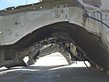 КУЗОВ НА TOYOTA SURF TRN215 2TR-FE