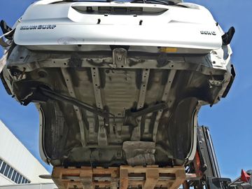 КУЗОВ НА TOYOTA SURF TRN215 2TR-FE