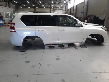 КУЗОВ НА TOYOTA LAND CRUISER PRADO GDJ150 1GD-FTV
