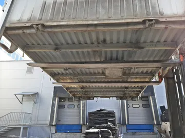 КУЗОВ НА TOYOTA HILUX SURF KZN185G