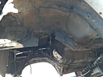 КУЗОВ НА TOYOTA HILUX SURF KZN185G 1KZ-TE