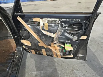 КУЗОВ НА TOYOTA LAND CRUISER FZJ80