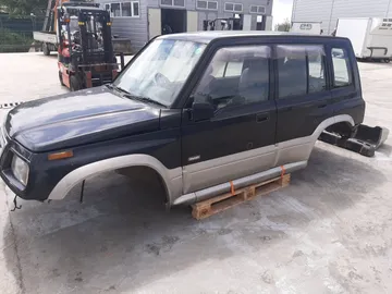 КУЗОВ НА SUZUKI ESCUDO TD11W H20A