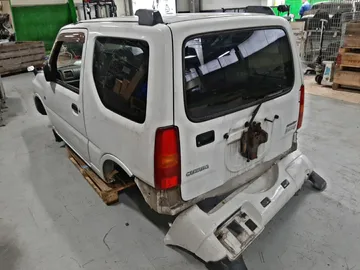 КУЗОВ НА SUZUKI JIMNY JB23W K6A-T