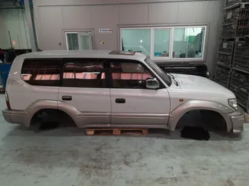 КУЗОВ НА TOYOTA PRADO KDJ95