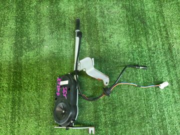 АНТЕННА НА MAZDA TRIBUTE EPEW