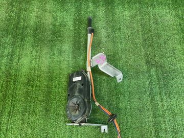 АНТЕННА НА MAZDA TRIBUTE EPEW