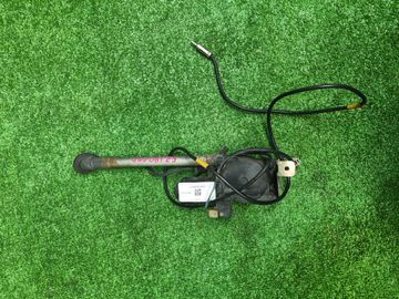 АНТЕННА НА TOYOTA LAND CRUISER HZJ81