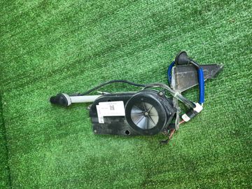 АНТЕННА НА NISSAN TERRANO REGULUS JLR50