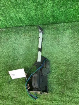 АНТЕННА НА ISUZU BIGHORN UBS69