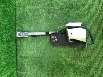 АНТЕННА НА ISUZU BIGHORN UBS69