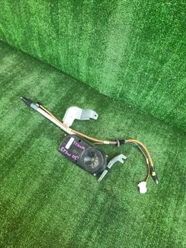 АНТЕННА НА MAZDA TRIBUTE EP3W