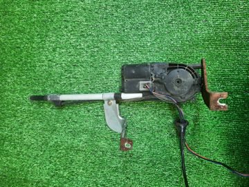 АНТЕННА НА MAZDA TRIBUTE EP3W