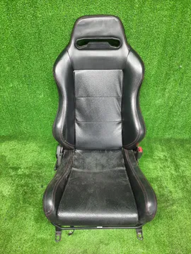 КРЕСЛО НА MAZDA MPV LW3W