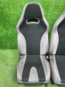 КРЕСЛО НА SUBARU IMPREZA GG3