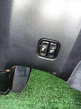 КРЕСЛО НА TOYOTA VELLFIRE GGH30W